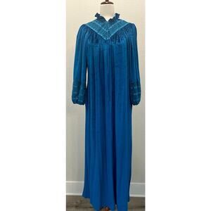 Vintage 70s Donna Richards for Gilligan O'Malley Velvet Robe Teal/Peacock Blue